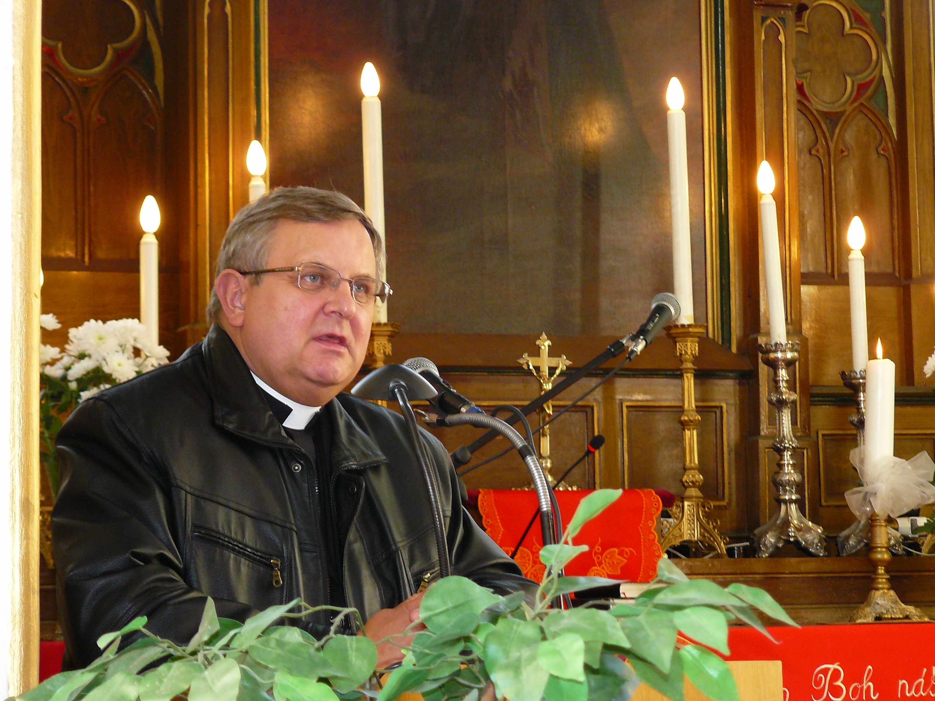 Mons. Mgr. Jozef Petráš, dekan Rímskokatolíckej farnosti sv. Jána Krstiteľa vo Vrútkach 