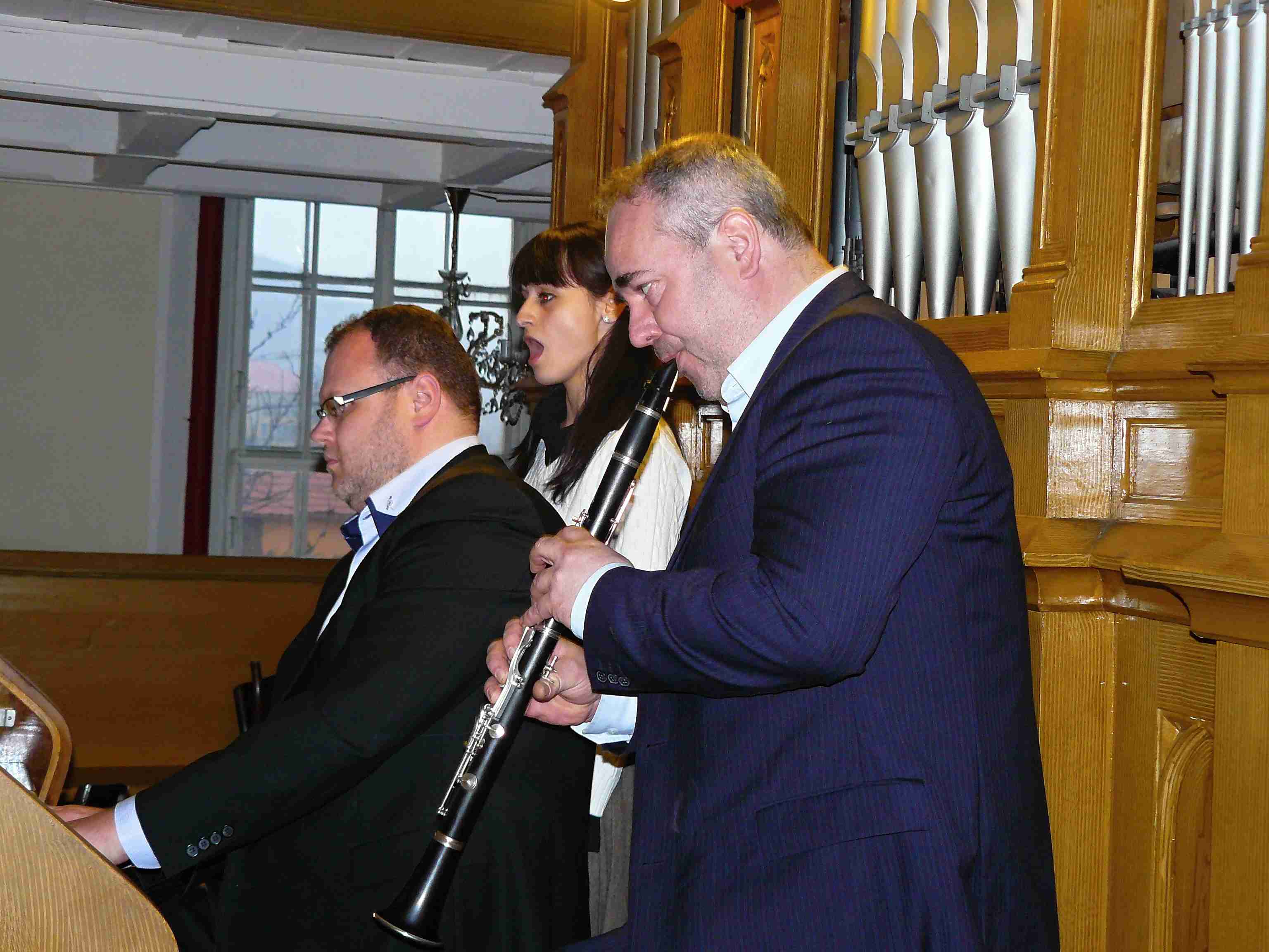 Anička Ciganocová spievala s doprovodom organu a klarinetu