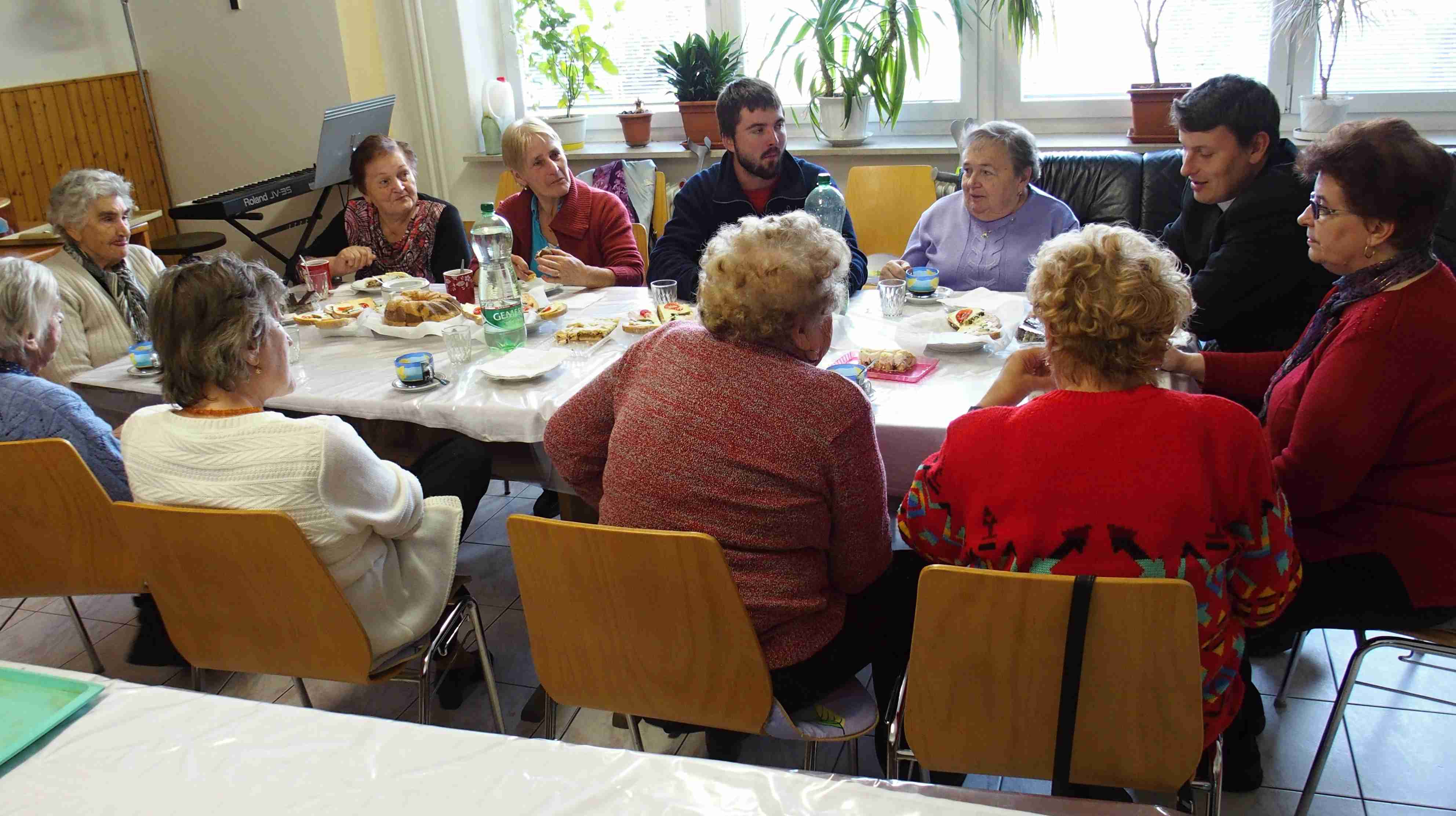 Posedenie v zborovej miestnosti